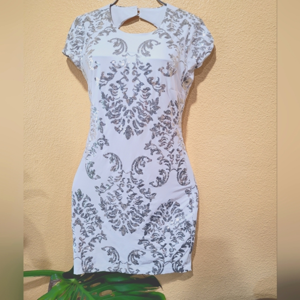 B darlin dresses - Picture 2 of 15